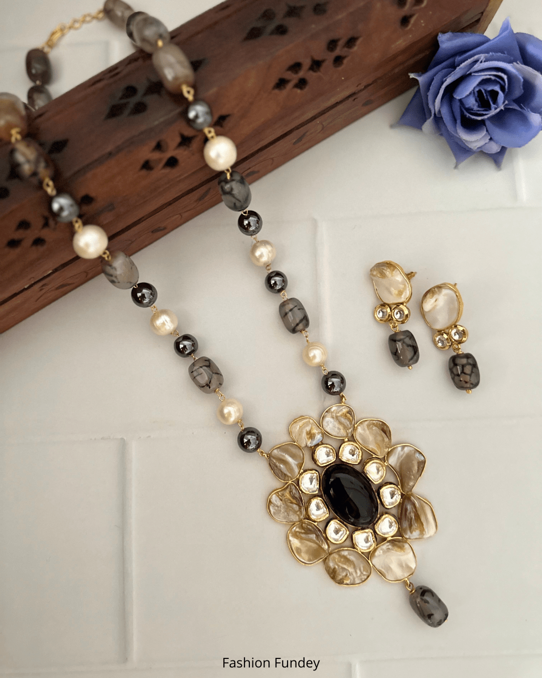 Grey Black Naina Pearl Pendant