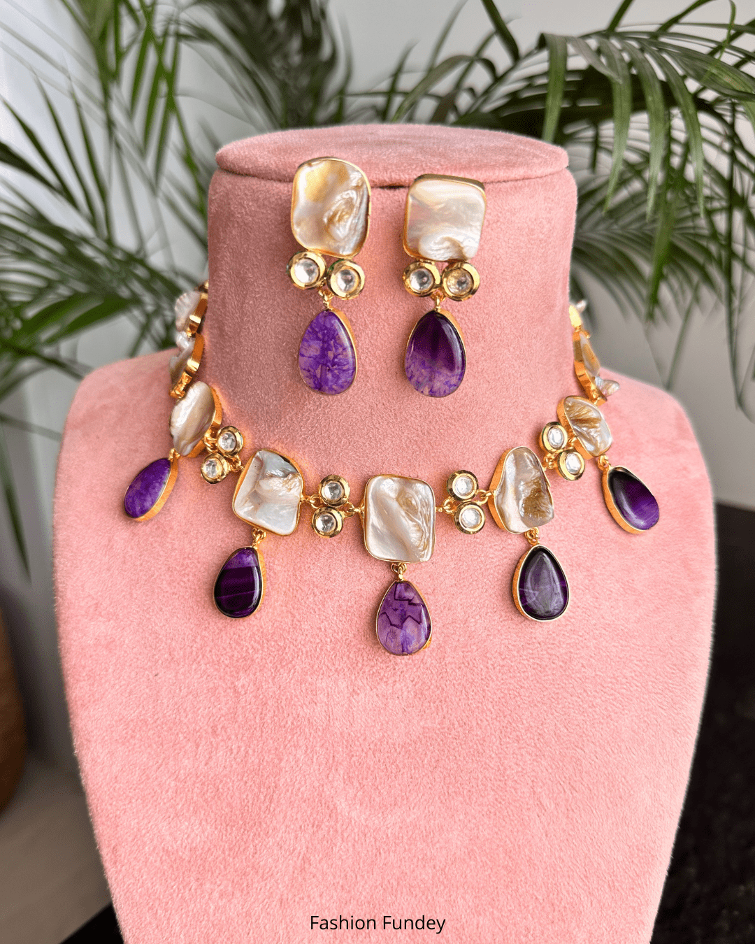 Purple Aabroo Pearl Choker