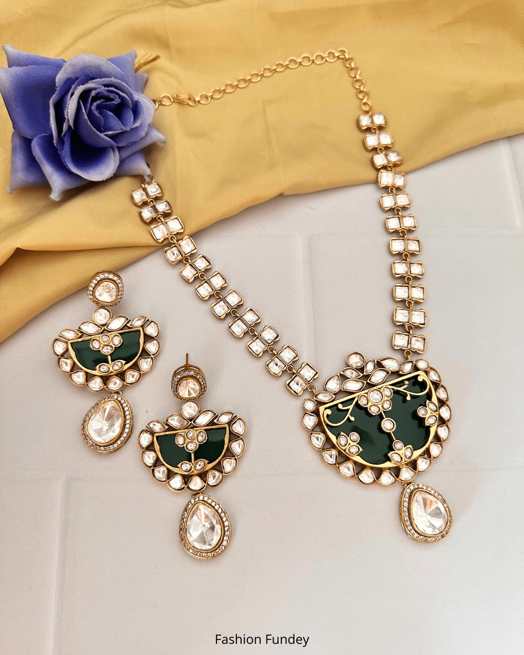 Green Aamna Necklace