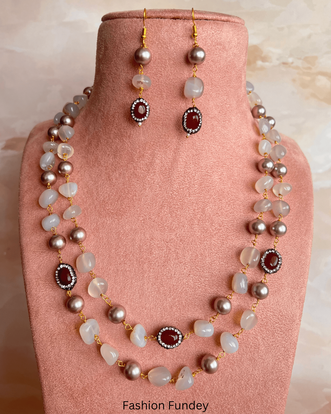 Ivory Pakhi Layered Mala