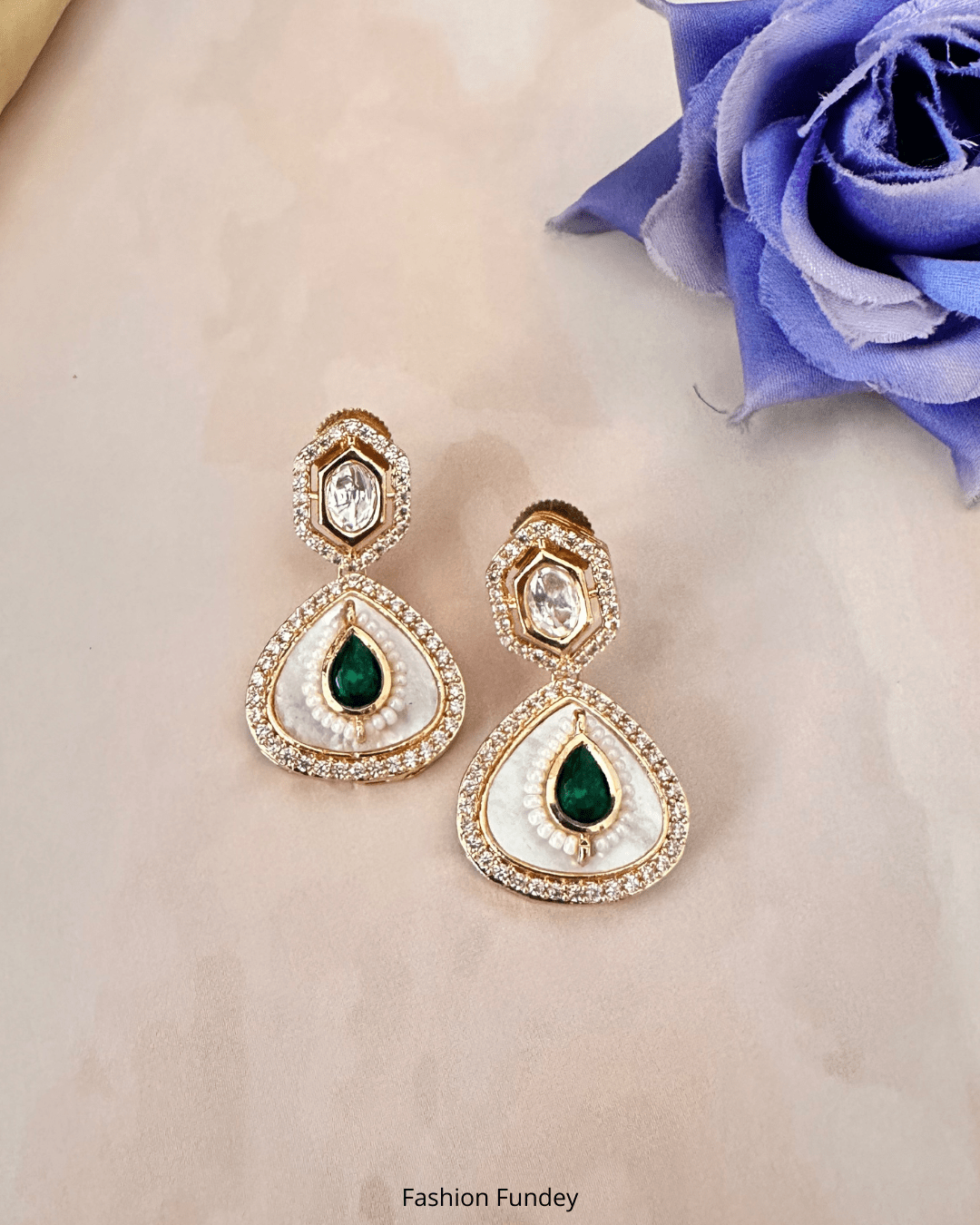 Green Neya Pearl Earrings