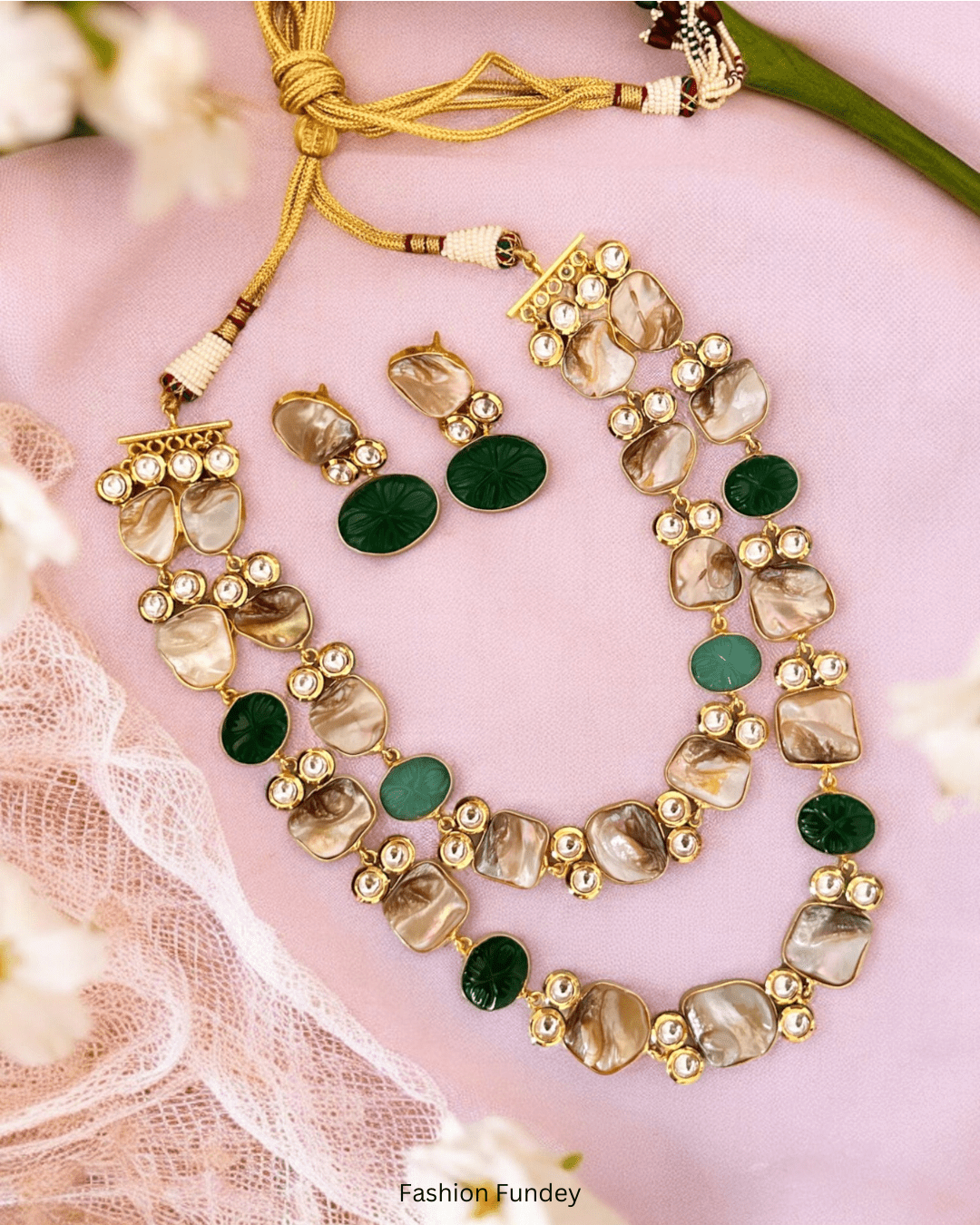 Green Hoor Layered Pearl Necklace