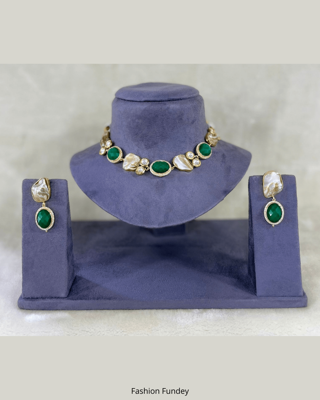 Green Ayesha Pearl Choker