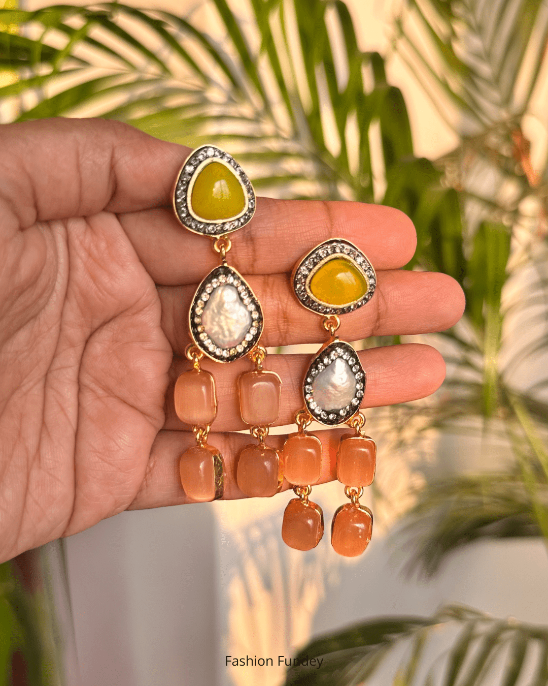 Peach Hiya Dangler Earrings