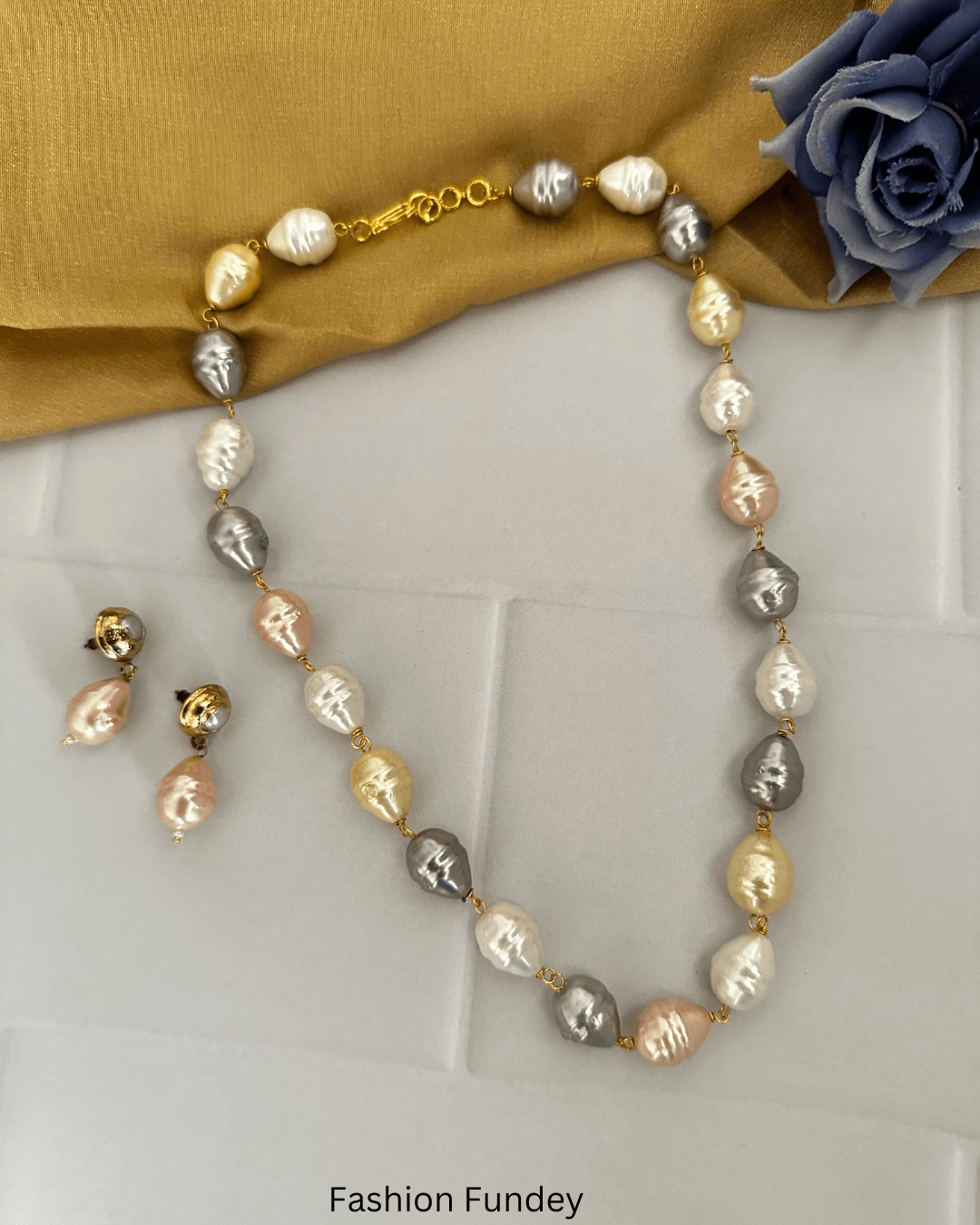 Zuri Pearl Mala