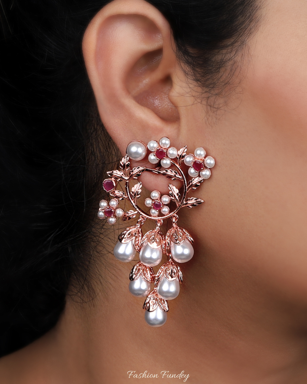 Rose Gold Ekaa Earrings