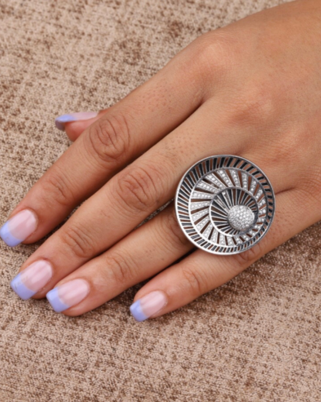 Silver Belle Geometric Ring
