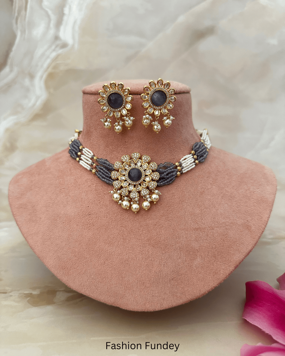 Purple Wine Laafz AD Kundan Choker