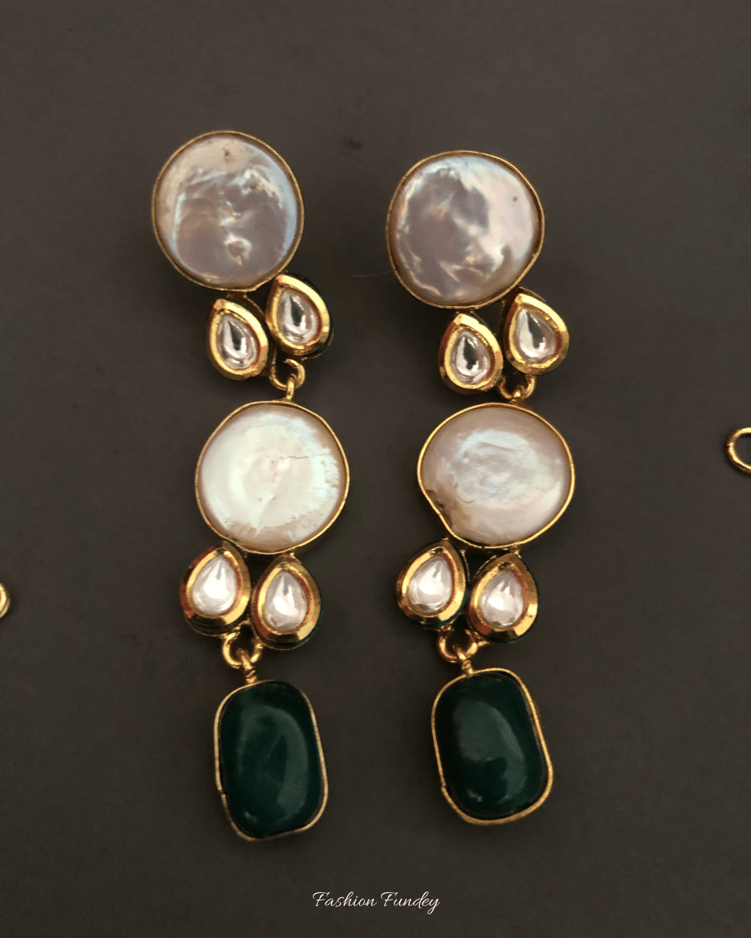 Green Meera Pearl Choker