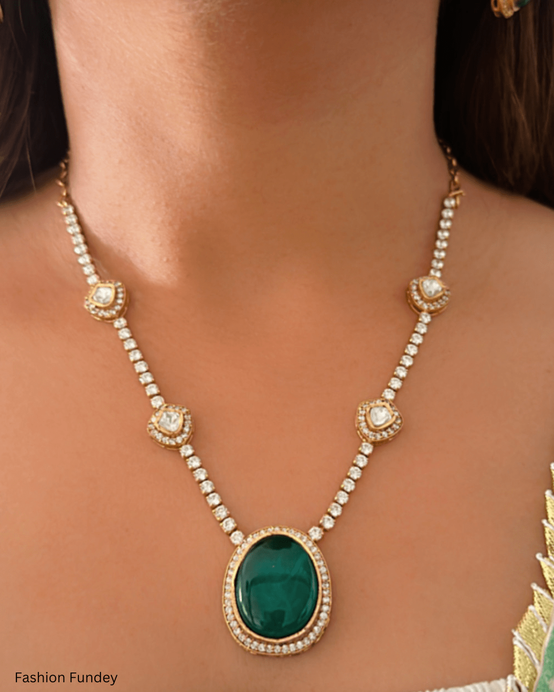 Green Laila Kundan Pendant