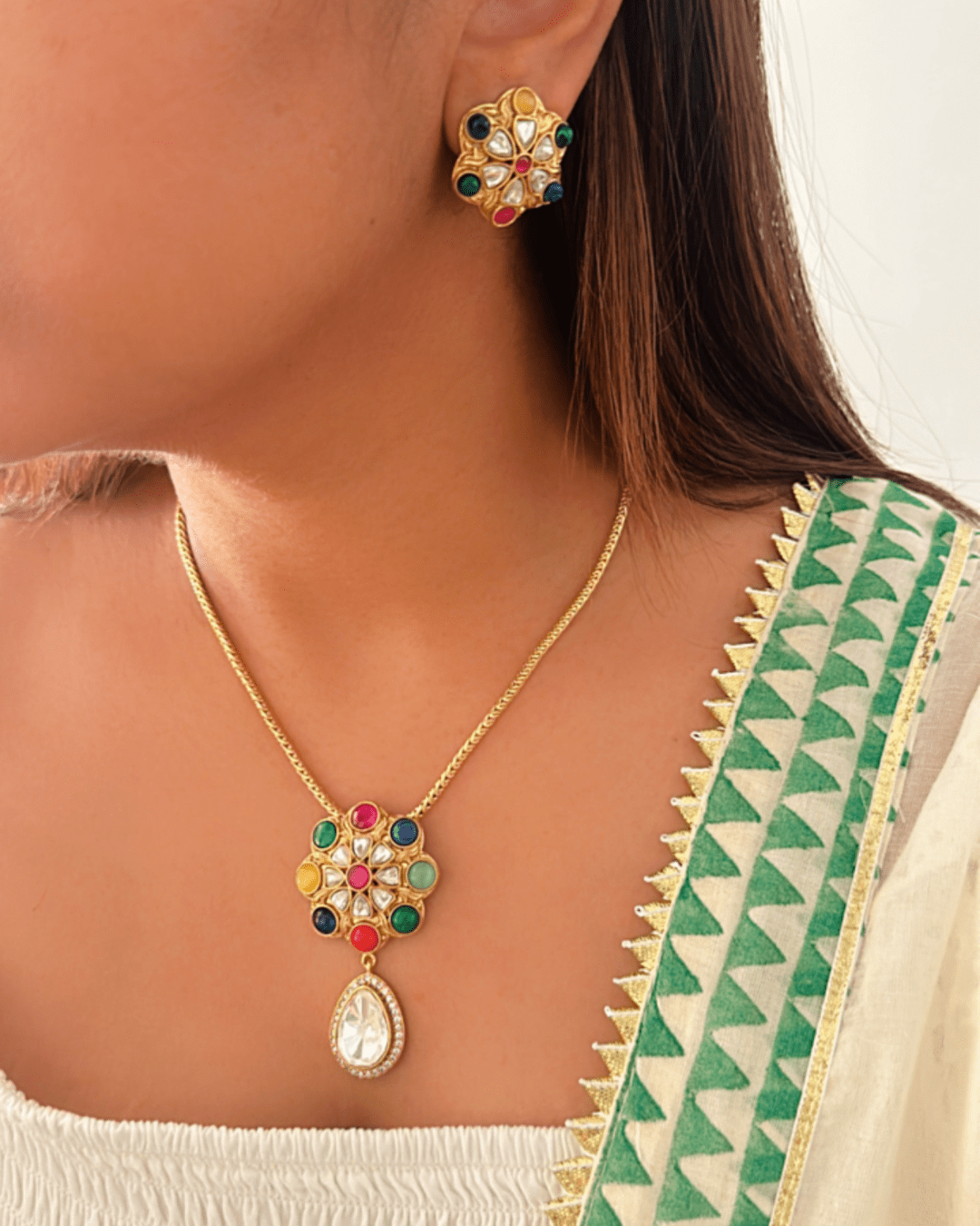 Multi Chavi Kundan Pendant