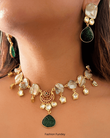 Green Sreyaa Pearl Temple Necklace