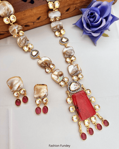 Red Jheel Pearl Pendant