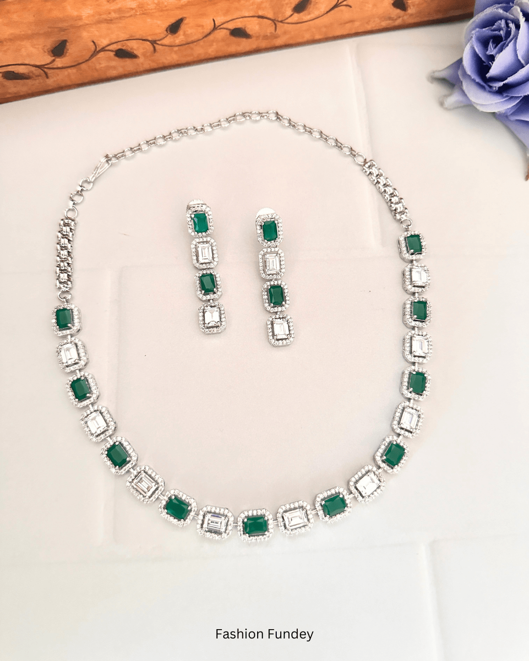 Green Princess Cut Zirconia Choker