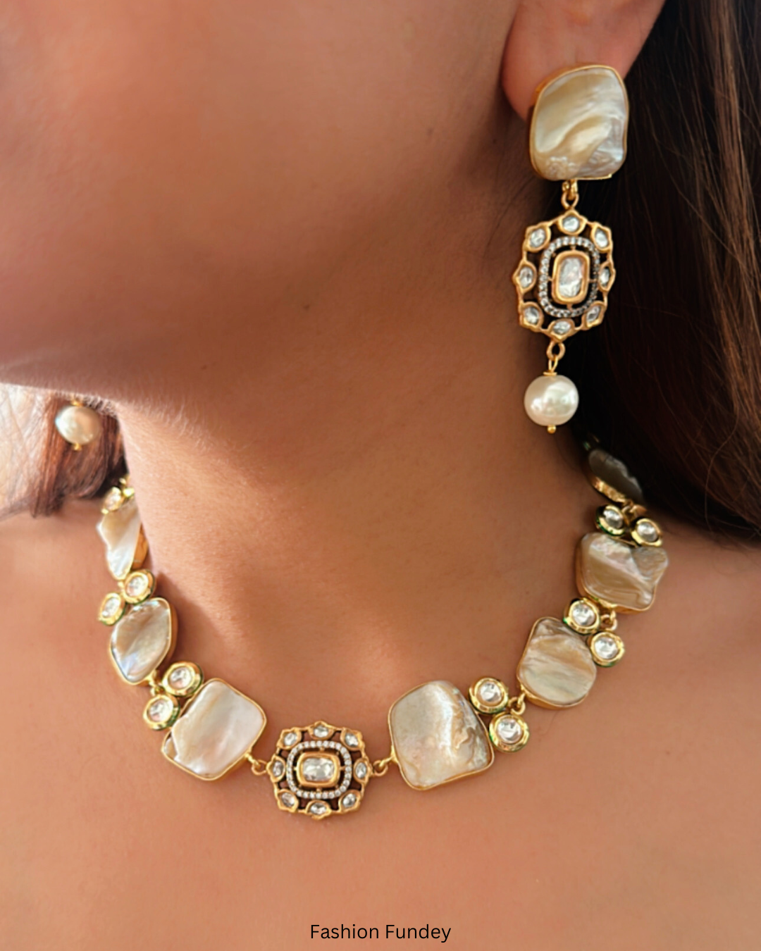 White Bhuti Antique Pearl Choker