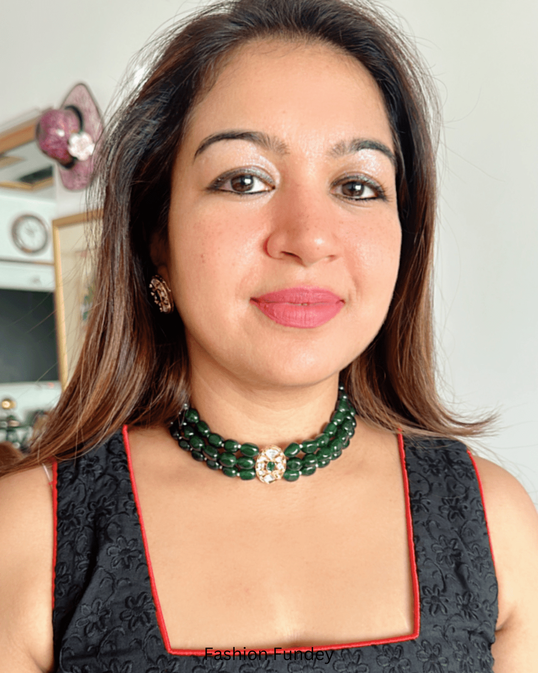 Emerald Green Raka Choker