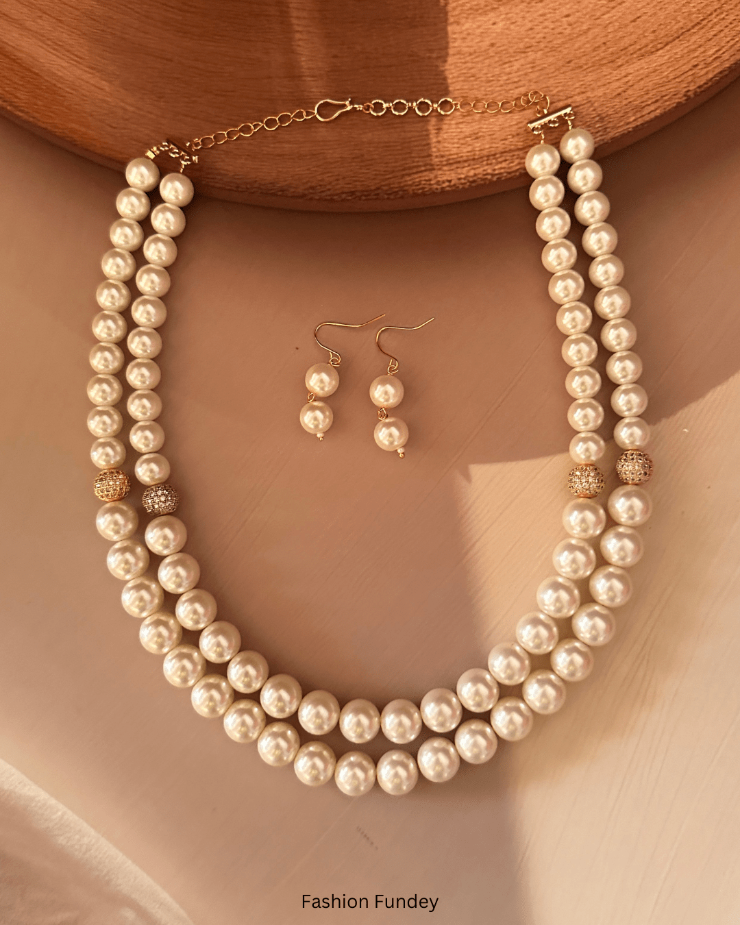 White Fiona Pearl Mala Necklace