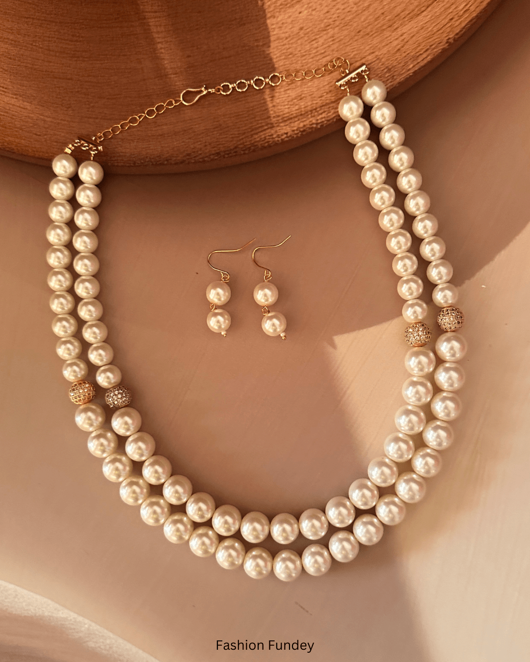 White Fiona Pearl Mala Necklace