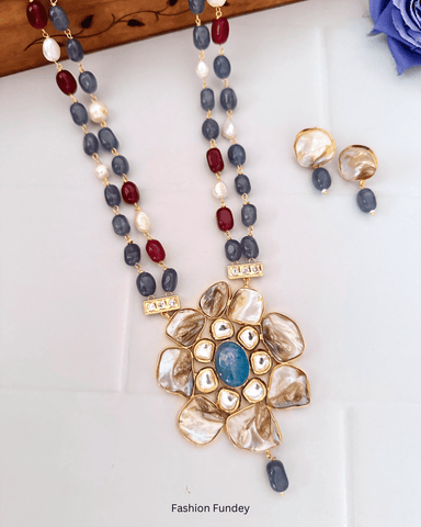 Blue Maroon Aahna Pearl Pendant